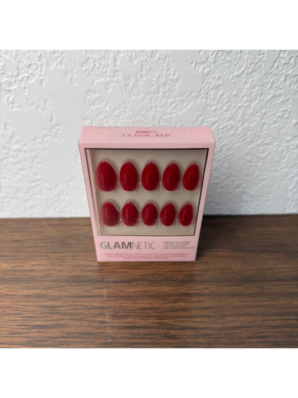 Glamnetic Press On Nails Short Almond Shaped Classic Red NEW Glue Kit Set Vegan